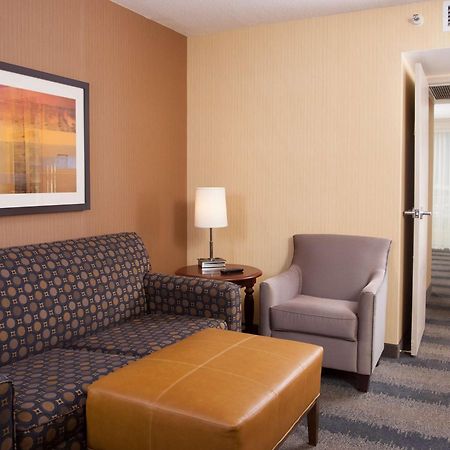 Embassy Suites By Hilton Bloomington/Minneapolis Bagian luar foto