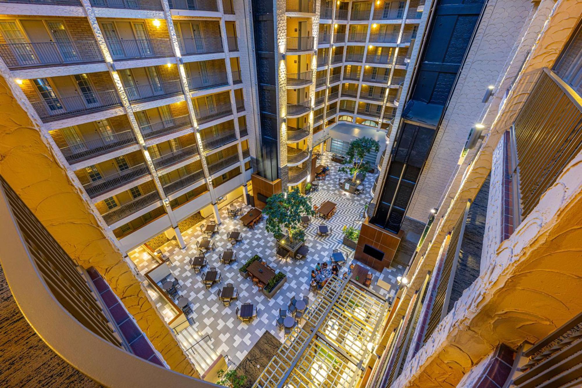Embassy Suites By Hilton Bloomington/Minneapolis Bagian luar foto