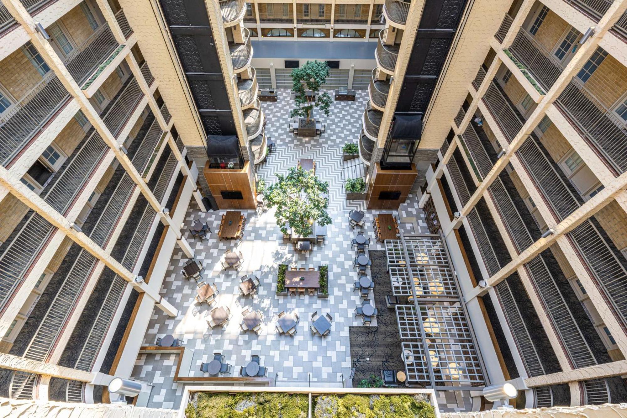 Embassy Suites By Hilton Bloomington/Minneapolis Bagian luar foto